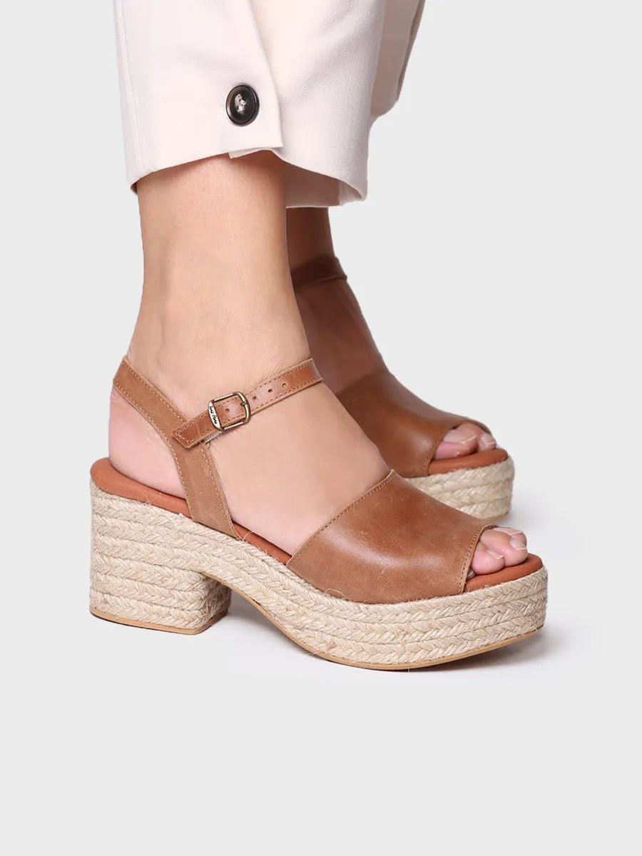 alpargatas mujer - Alpargata de mujer con tacón ancho | ADRIANA  - Toni Pons