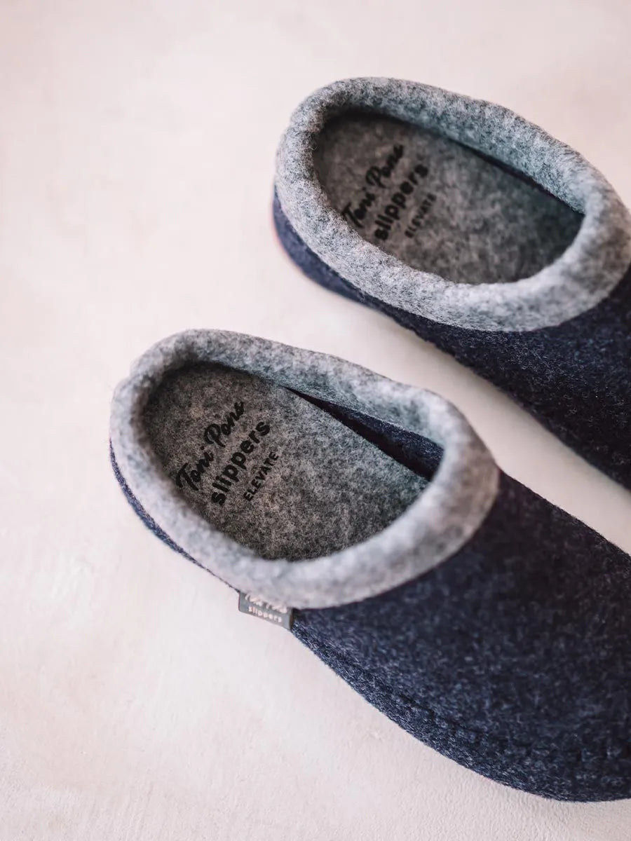Rückenfreie Damen Filzpantoffeln mit Keil