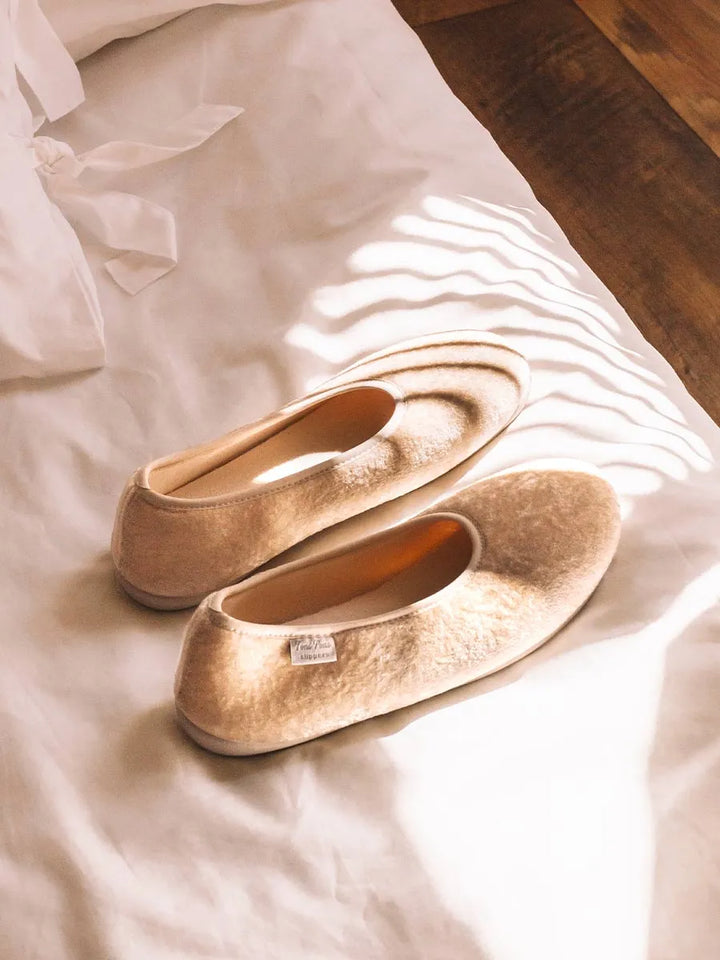 Zapatillas de casa mujer - Zapatillas tipo bailarina de terciopelo para mujer | ALTEA - Toni Pons