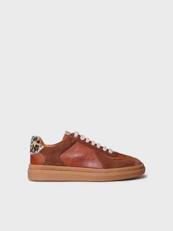 Zapatillas mujer - Zapatilla deportiva en piel para mujer | AUREA - Toni Pons