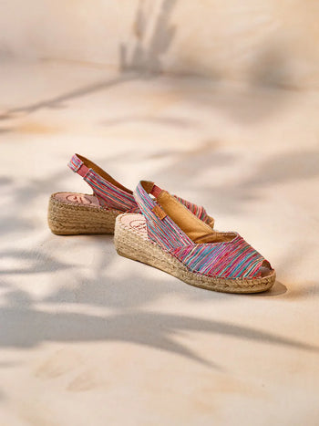 alpargatas mujer - Alpargata peep toe de mujer con cuña y tejido rayado | BERI-RG - Toni Pons