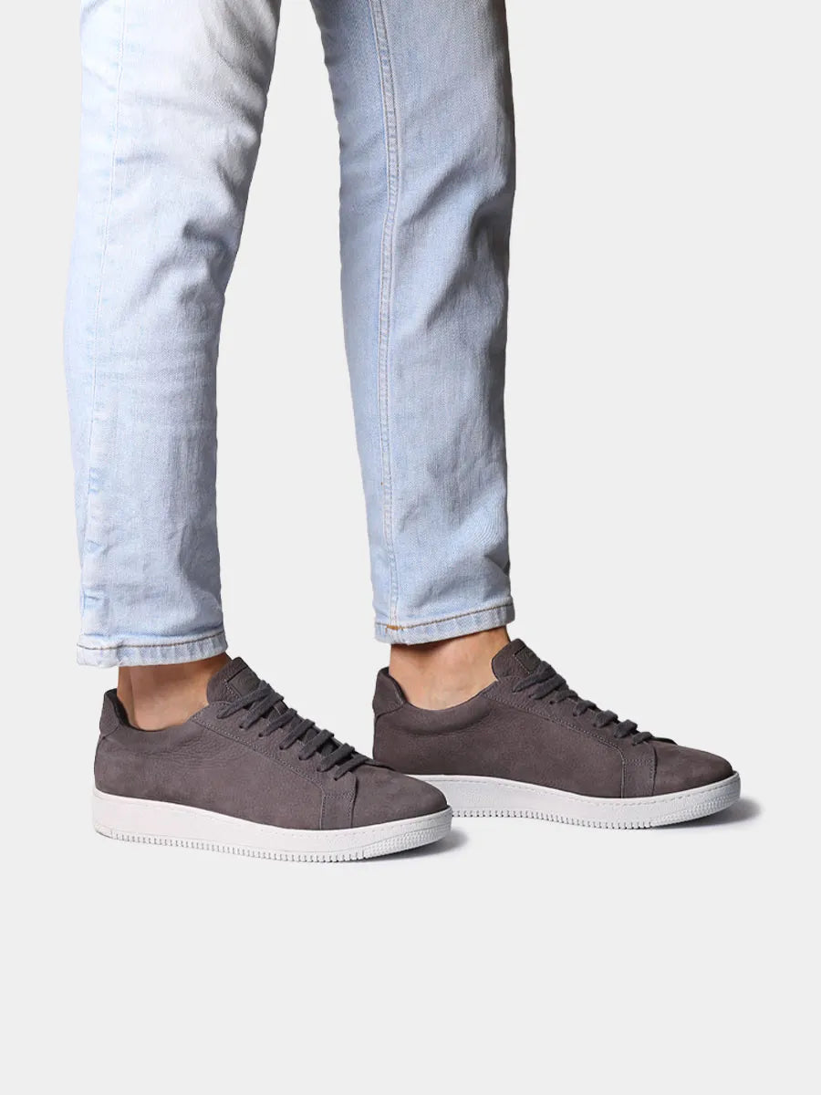 Zapatos con cordones hombre - Deportivas con cordones para hombre en nobuk | DALMAU - Toni Pons