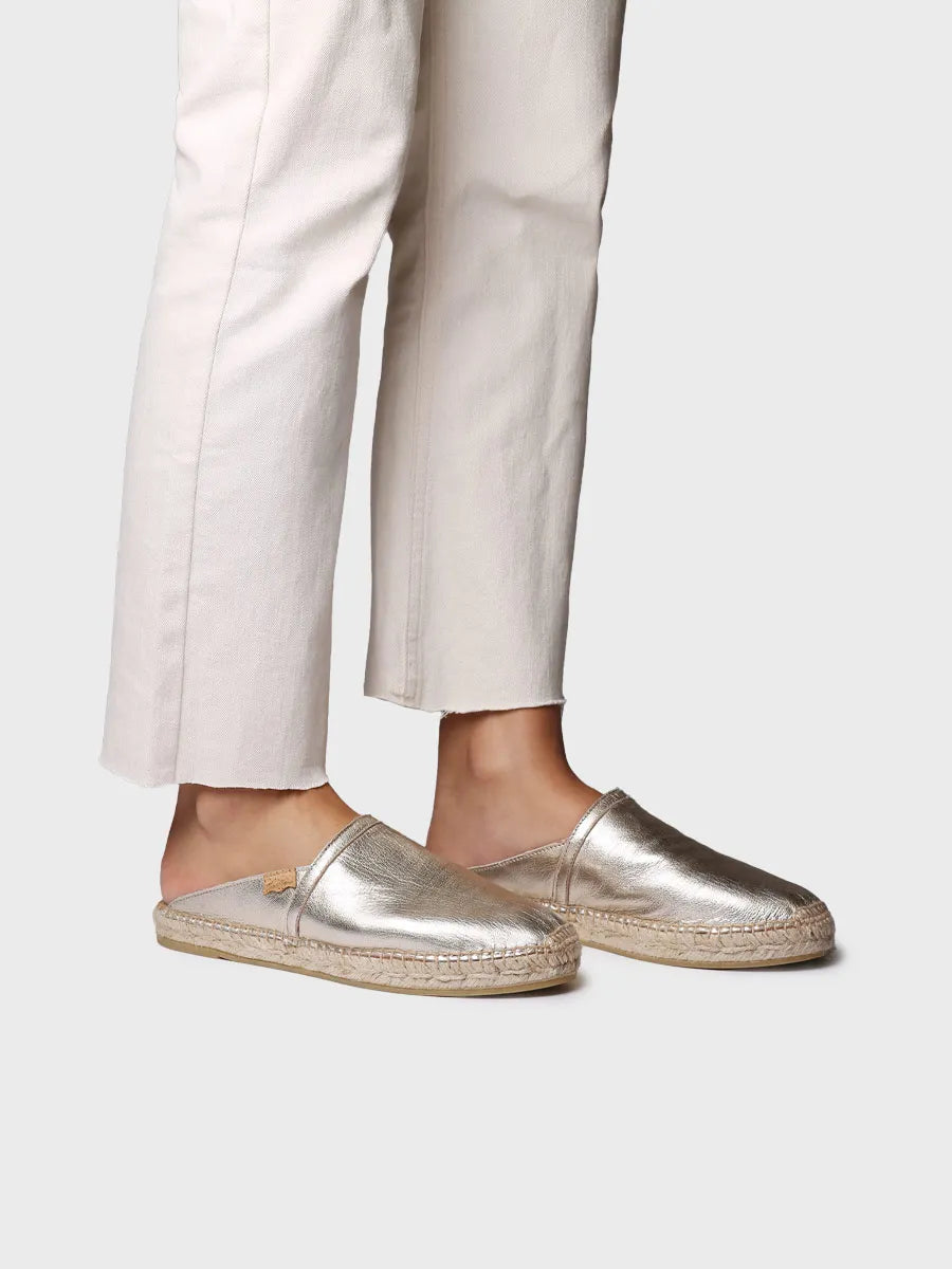 - Alpargatas tipo mule de mujer en piel metalizada | DENISE-P - Toni Pons