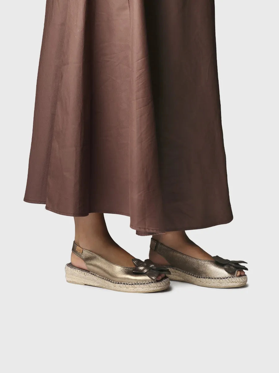 - Alpargatas planas de mujer metalizadas con una flor | ERICA-FN - Toni Pons