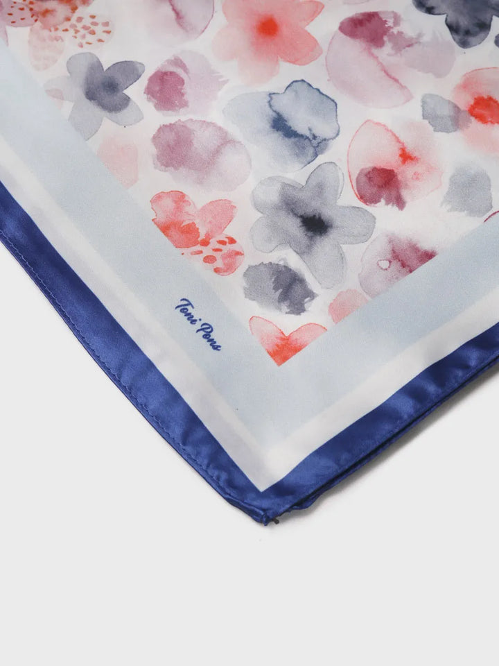 Complementos - Pañuelo cuadrado de mujer en seda con flores | FAUSTINA - Toni Pons