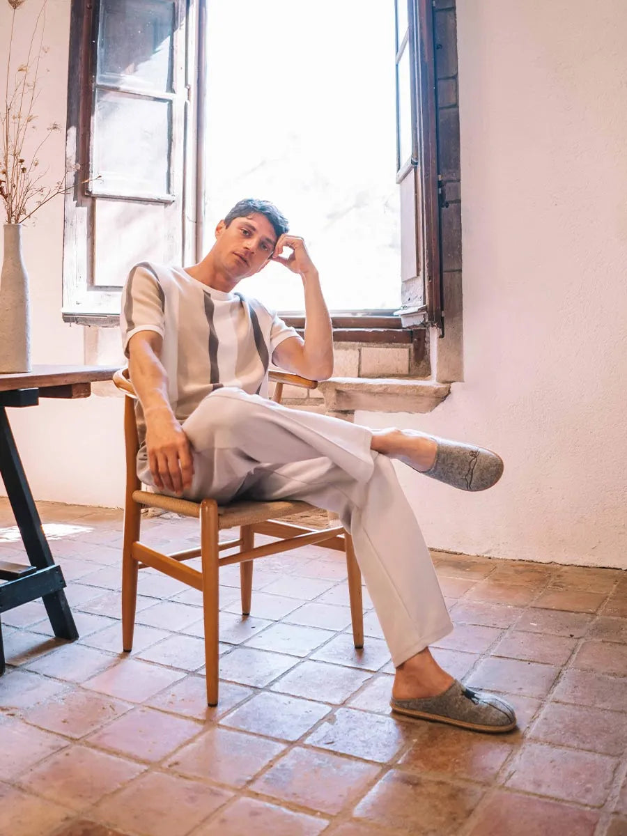 zapatillas de casa hombre - Zapatillas de casa para hombre inspiradas en la obra de Salvador Dalí | FORTALESA  - Toni Pons
