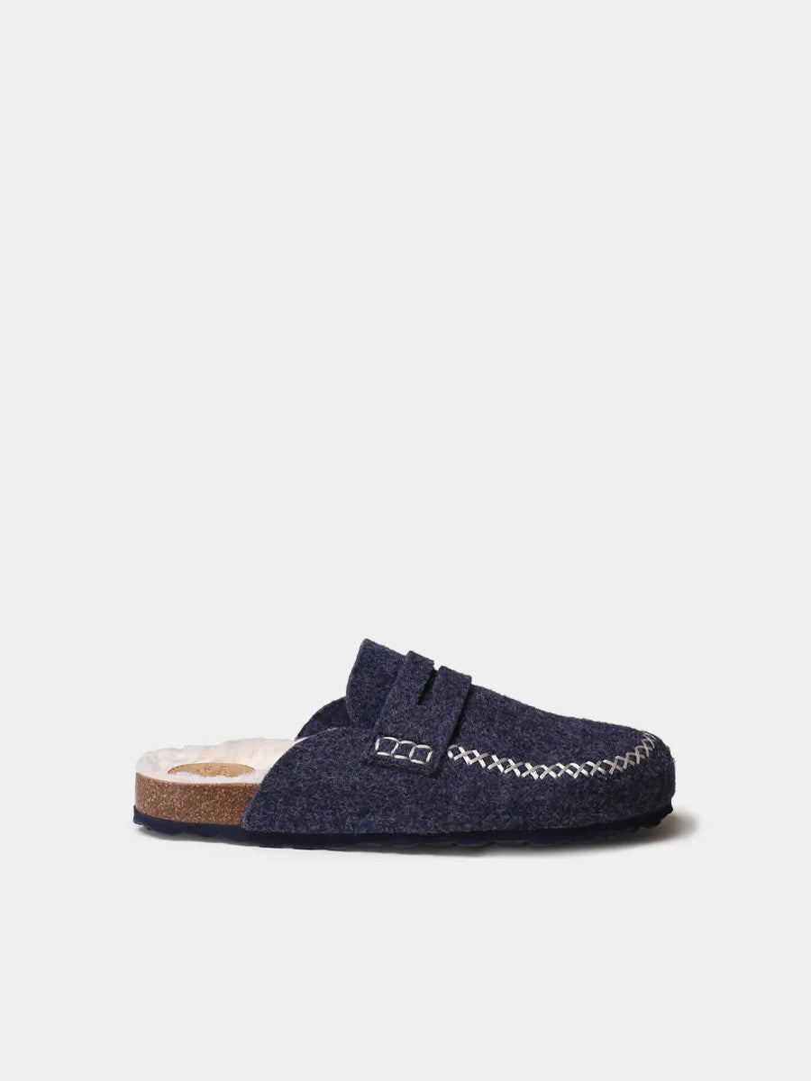 Women's padded clog-style slippers with wedge