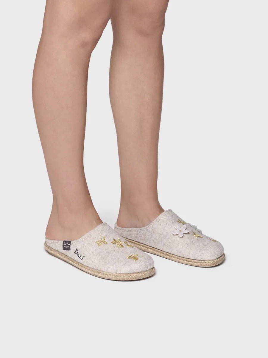 zapatillas de casa mujer - Zapatillas de casa de mujer inspiradas en la obra de Salvador Dalí | GESSAMI  - Toni Pons