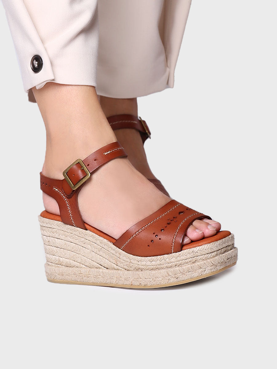 Alpargata mujer - Alpargata de mujer en piel con cuña alta  - Toni Pons