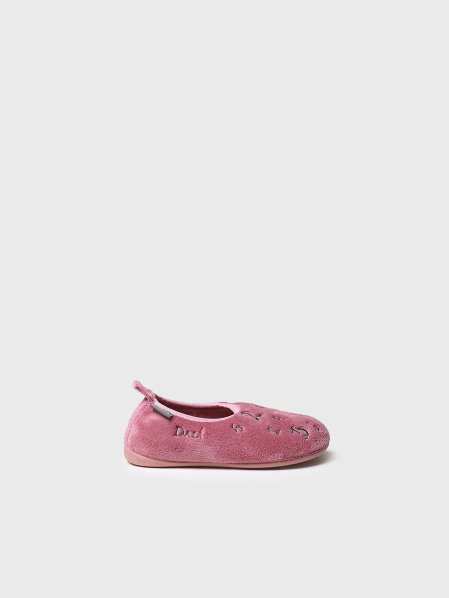 zapatillas infantiles - Zapatillas de casa para niños inspiradas en la obra de Salvador Dalí | IMAGINA - Toni Pons
