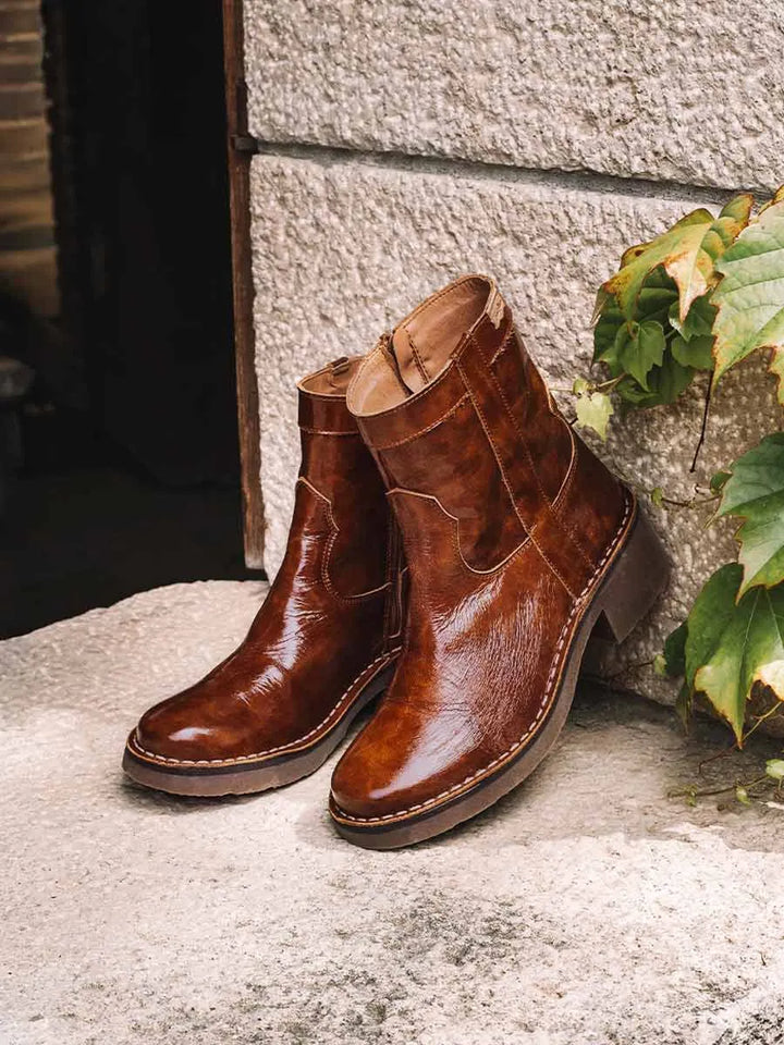 Botines mujer - Botines de mujer en piel charol con cremallera lateral | IRIS-CA - Toni Pons