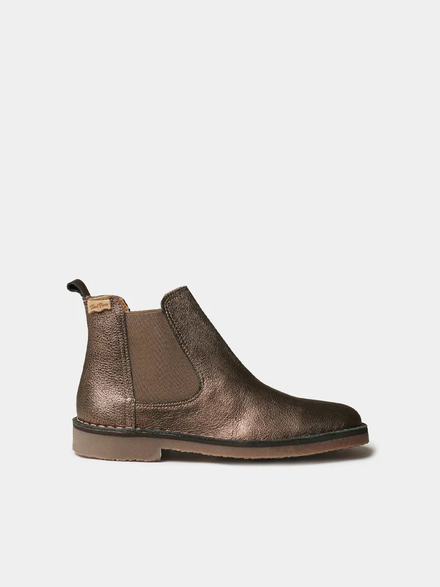 Women’s leather ankle boots with striped elastic