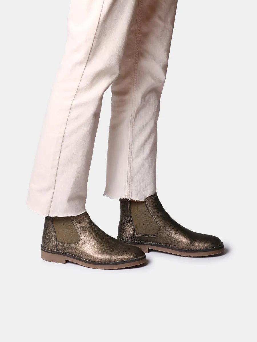 Botines mujer - Botín de mujer en piel metalizada con gomas laterales | ISA-AT  - Toni Pons