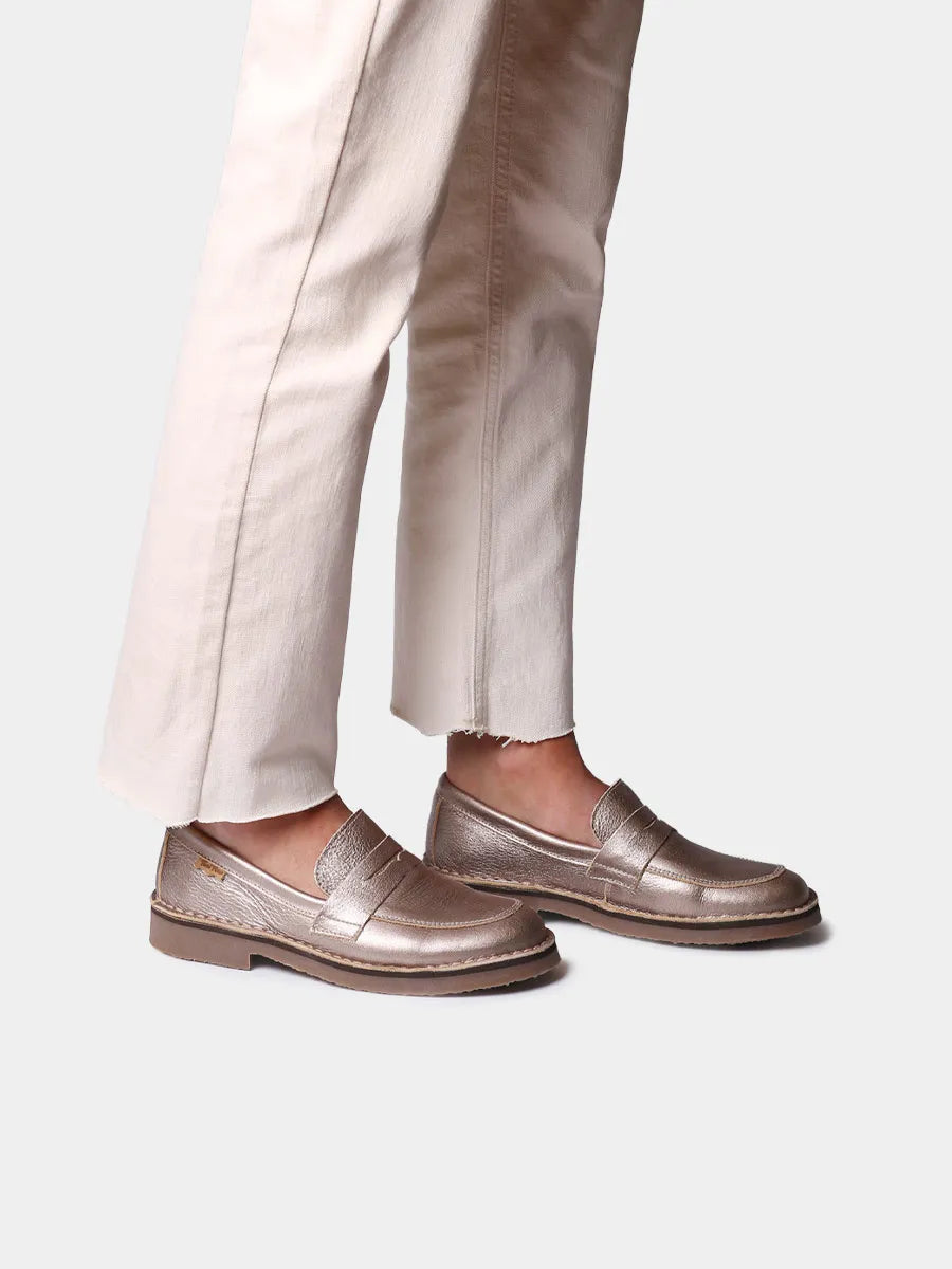 Zapatos con cordones mujer - Mocasín de mujer en piel metalizada | IVANA-AT - Toni Pons