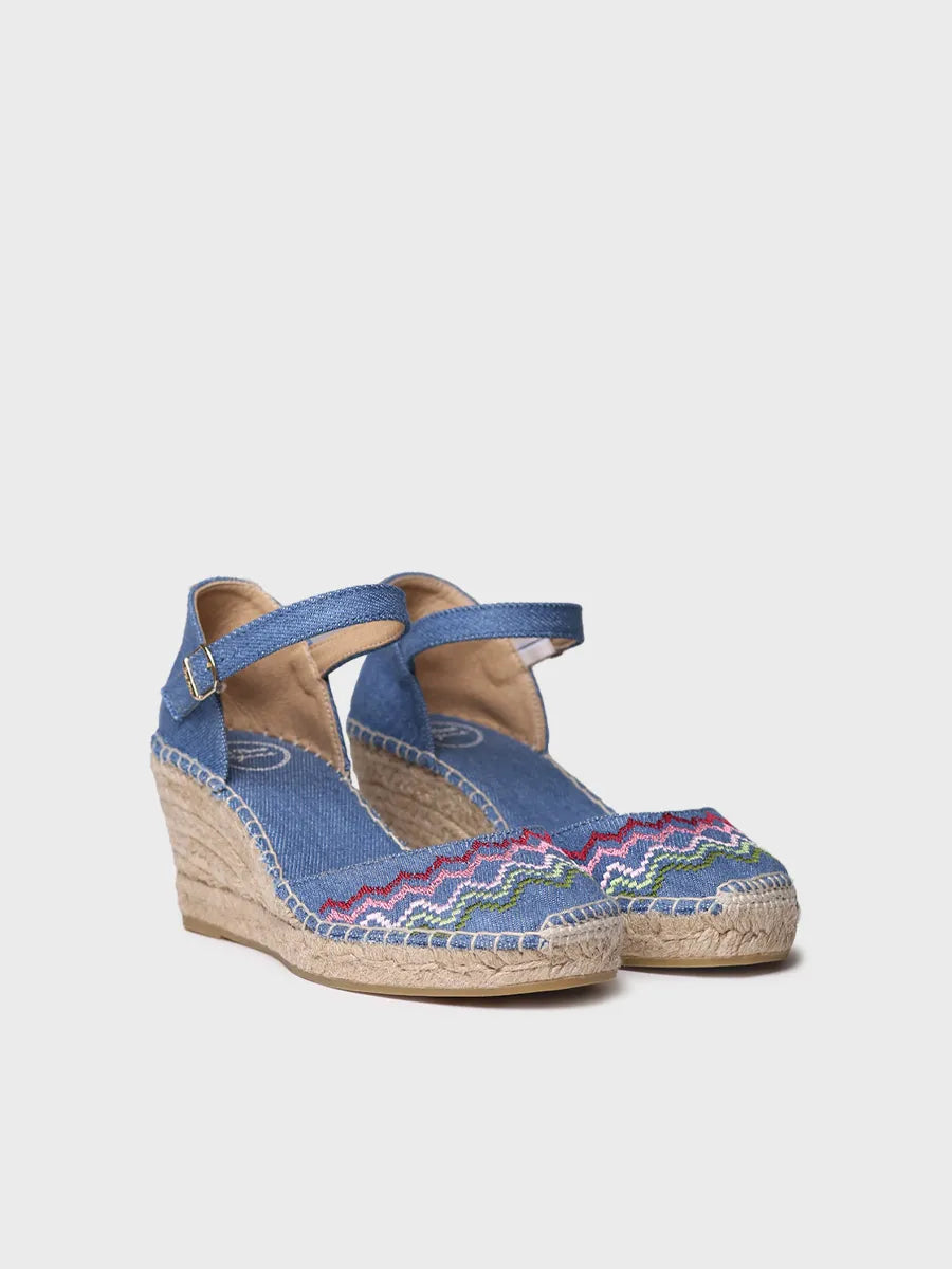 zapatillas mujer - Alpargata vegana de cuña con bordado en punto de cruz | JESSIE - Toni Pons