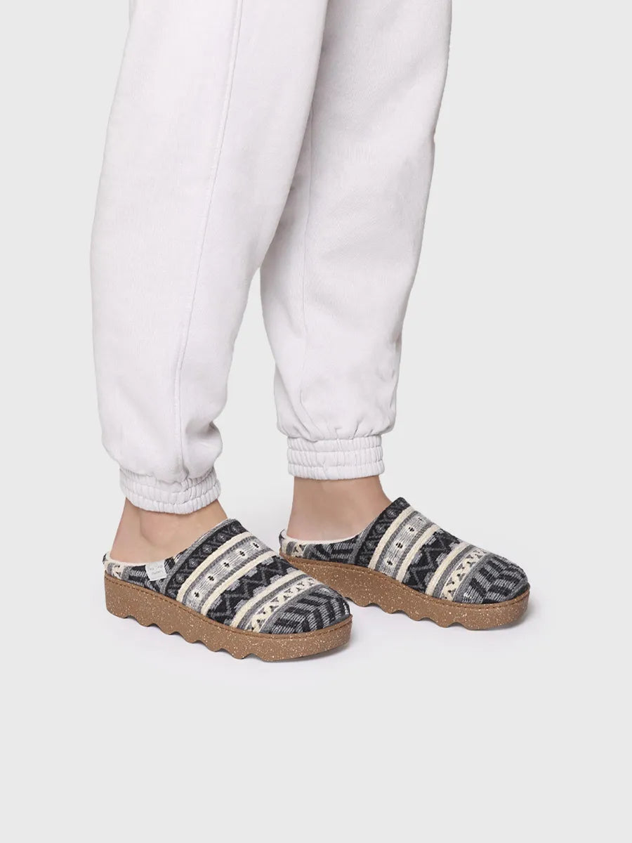 zapatillas mujer - Zapatilla de casa de mujer con motivos étnicos | JOYCE-YA - Toni Pons