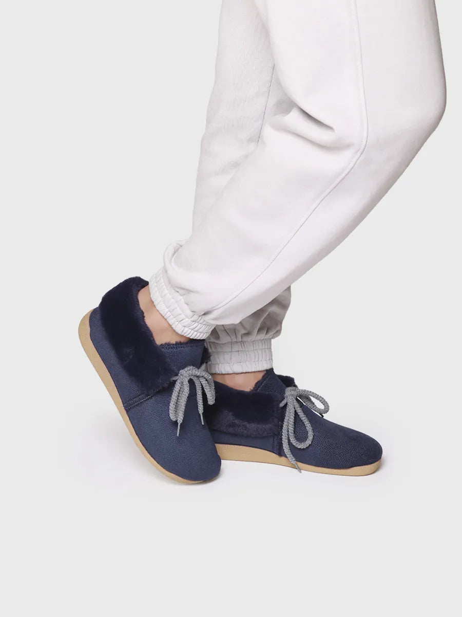 Slipper abotinada de dona amb cordons en blau marí