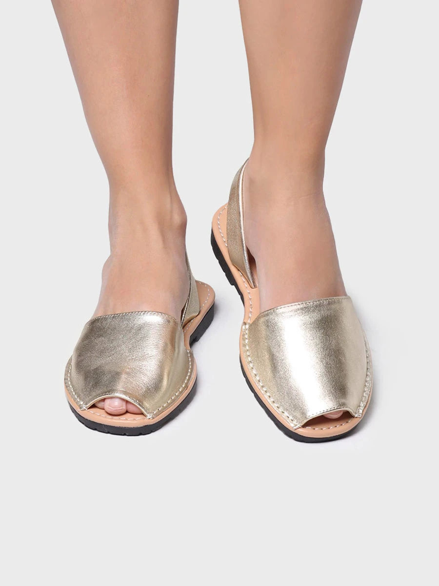 - Menorquinas clásicas de mujer en piel | MAO-P - Toni Pons