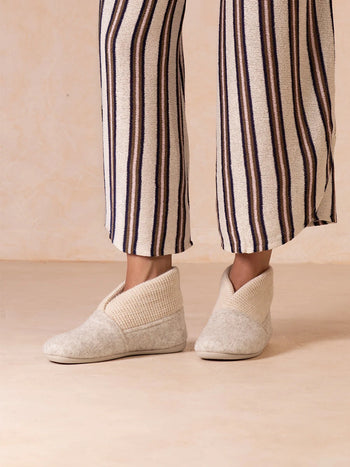 Zapatilla de casa alta en fieltro y punto para mujer | MARIE-CE