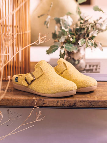 Slipper de mujer tipo zueco con hebilla | MIMA-FP