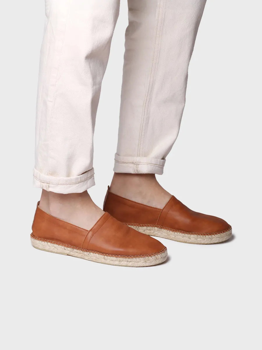zapatillas hombre - Alpargata cerrada de hombre en piel con suela de yute | MINO - Toni Pons