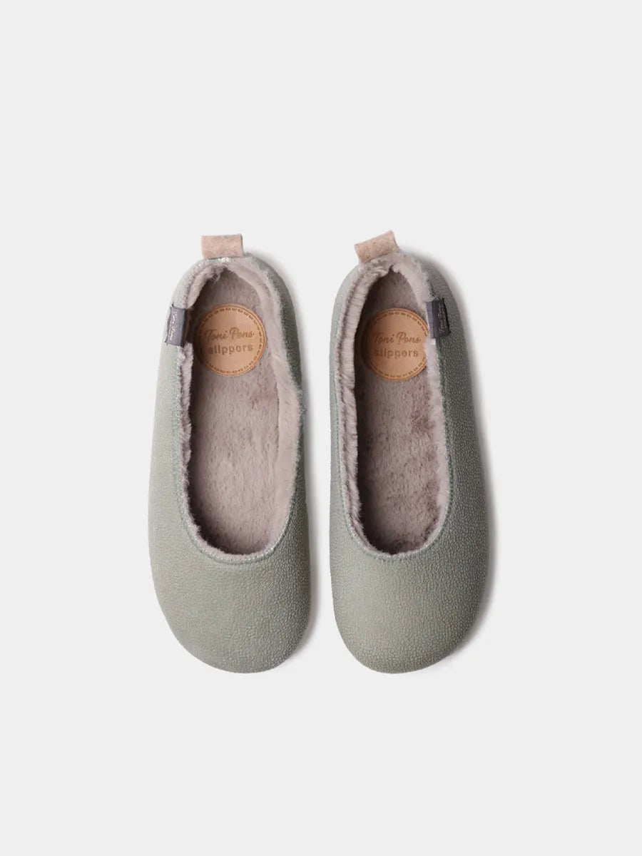 Women's clog-style slipper in faux fur and felt