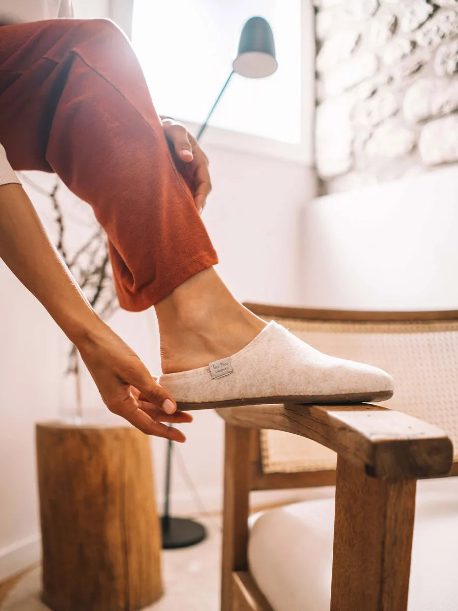zapatillas de casa mujer - Zapatilla tipo zueco para mujer en fieltro reciclado | MONA-FR - Toni Pons