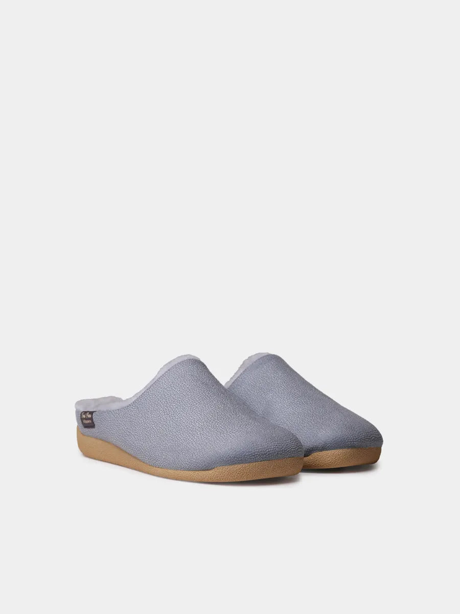 Women's clog-style slipper made from recycled felt