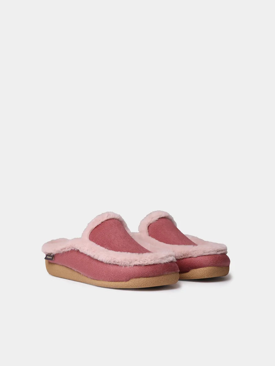 Women's rubber slippers with soft lining