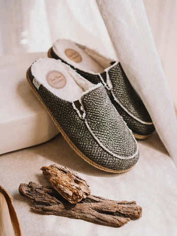 Zapatillas de casa hombre - Slippers para hombre tipo zueco con suela de yute | NALEC - Toni Pons