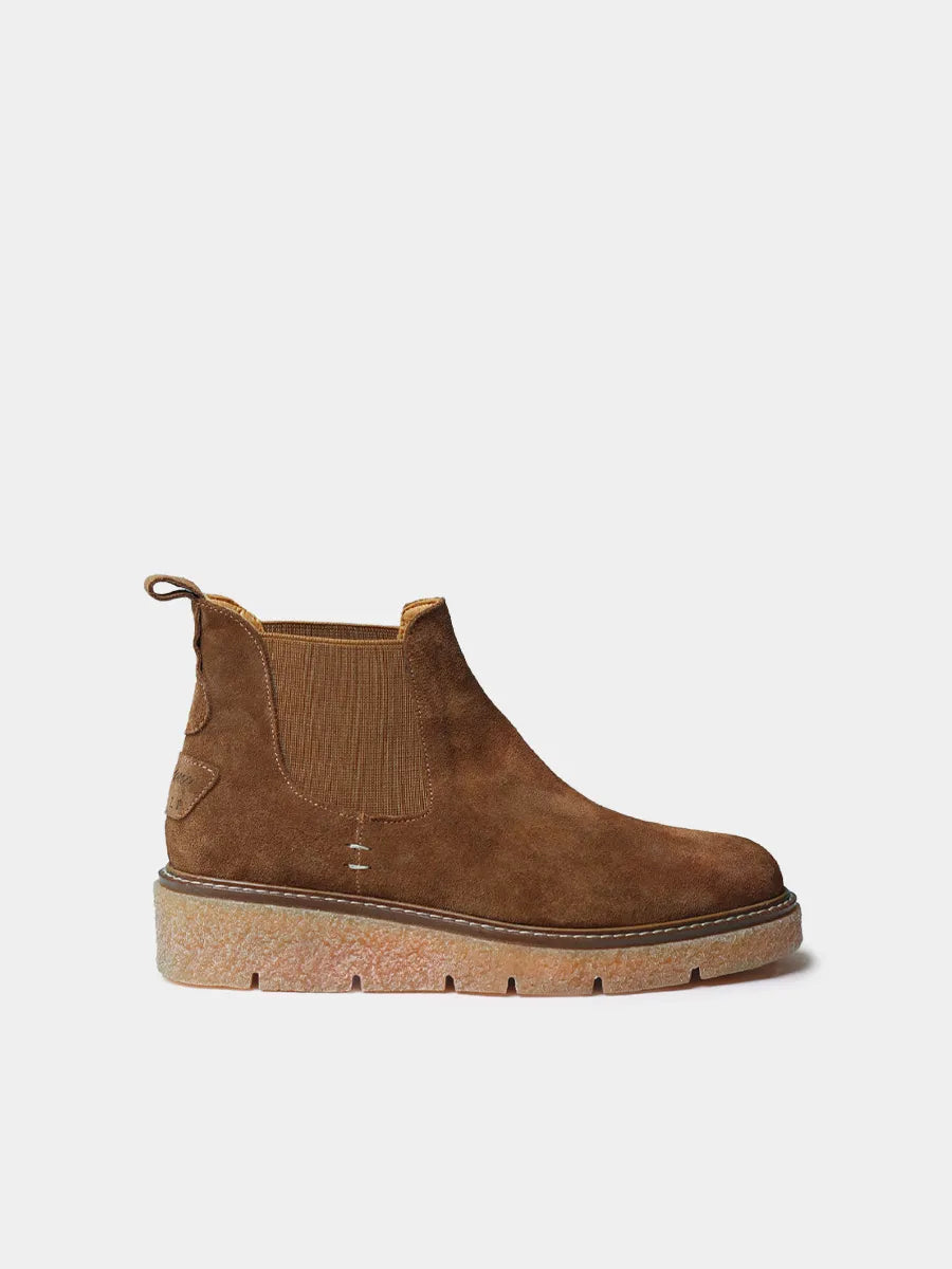 Women’s Mary Janes in split leather with buckle