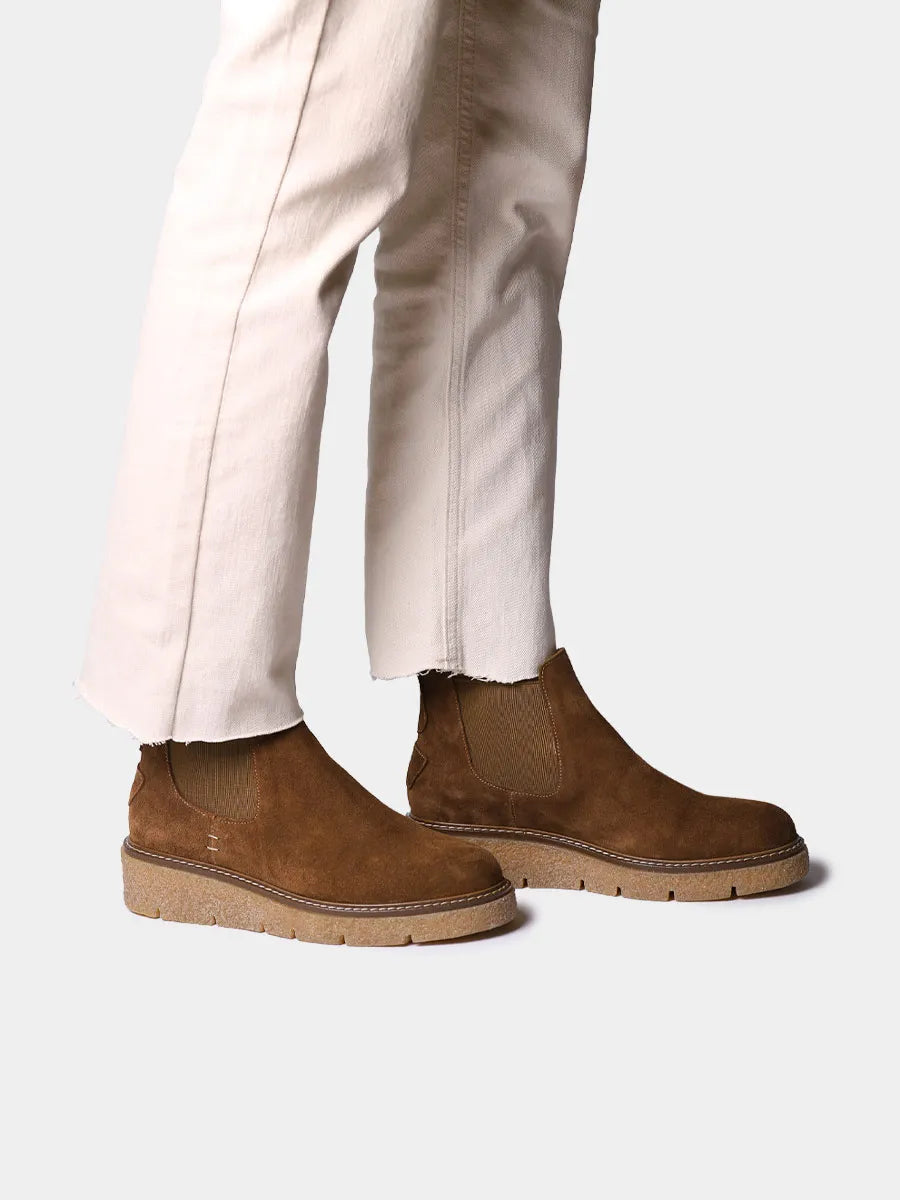 Women’s Mary Janes in split leather with buckle