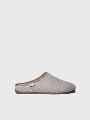 - Zapatilla de casa tipo zueco de hombre en rejilla | NASH-JO - Toni Pons