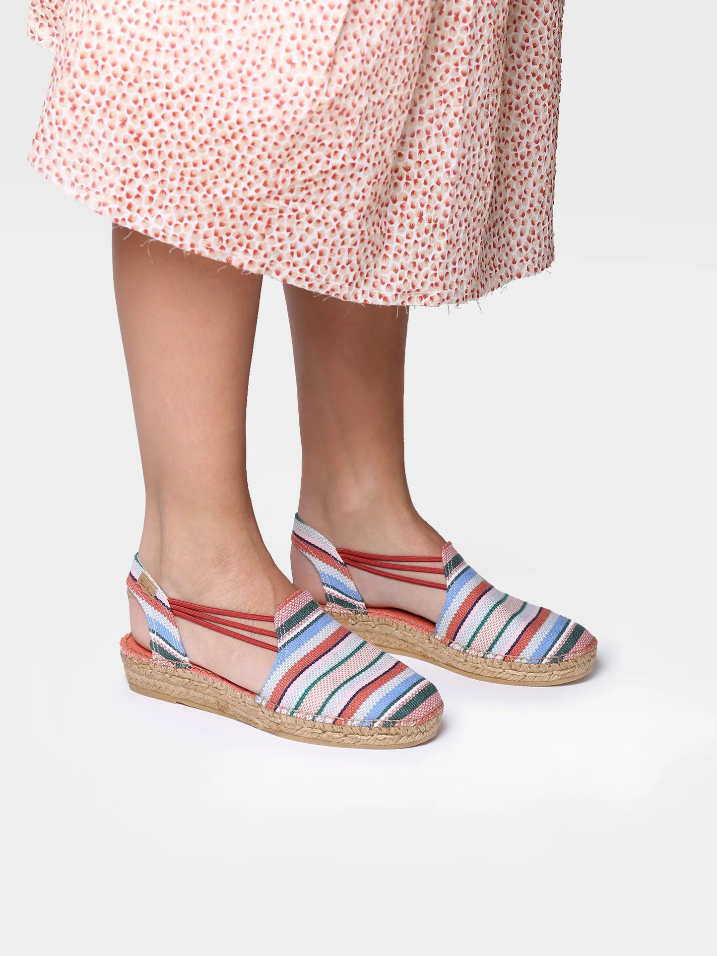 Alpargata de mujer con tiras elásticas