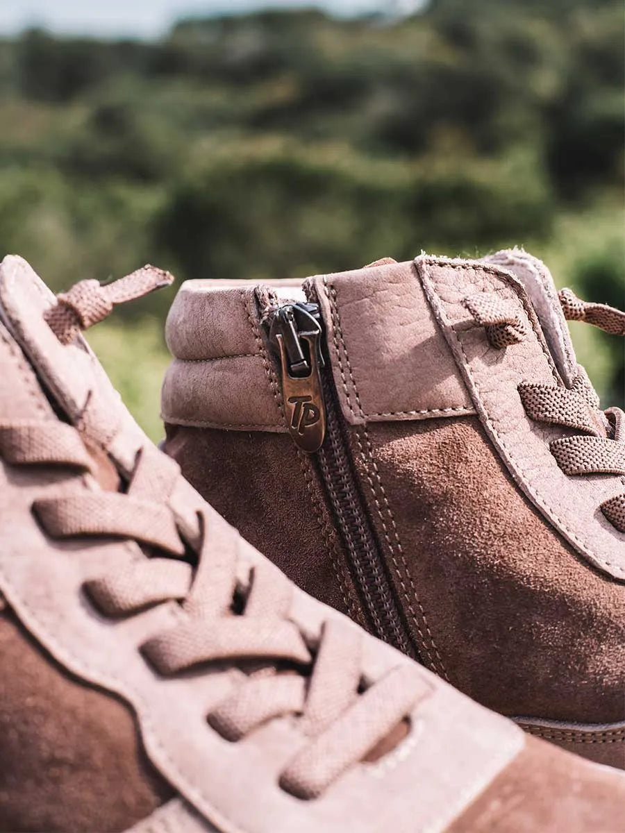 Zapatos mujer - Zapatilla abotinada de mujer en serraje con cremallera | PANAMA - Toni Pons