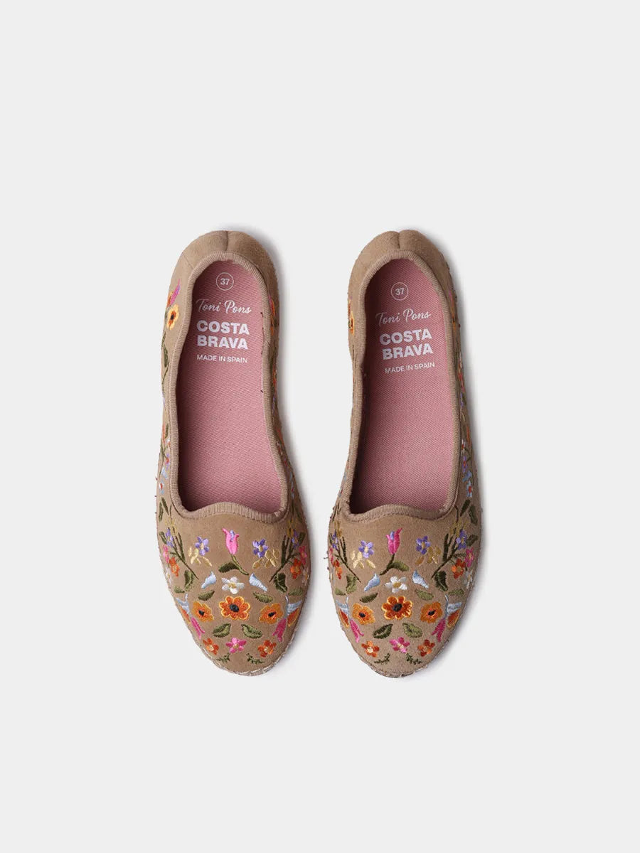 Zapatos mujer - Bailarina de mujer en serraje con flores bordadas | PERALADA - Toni Pons