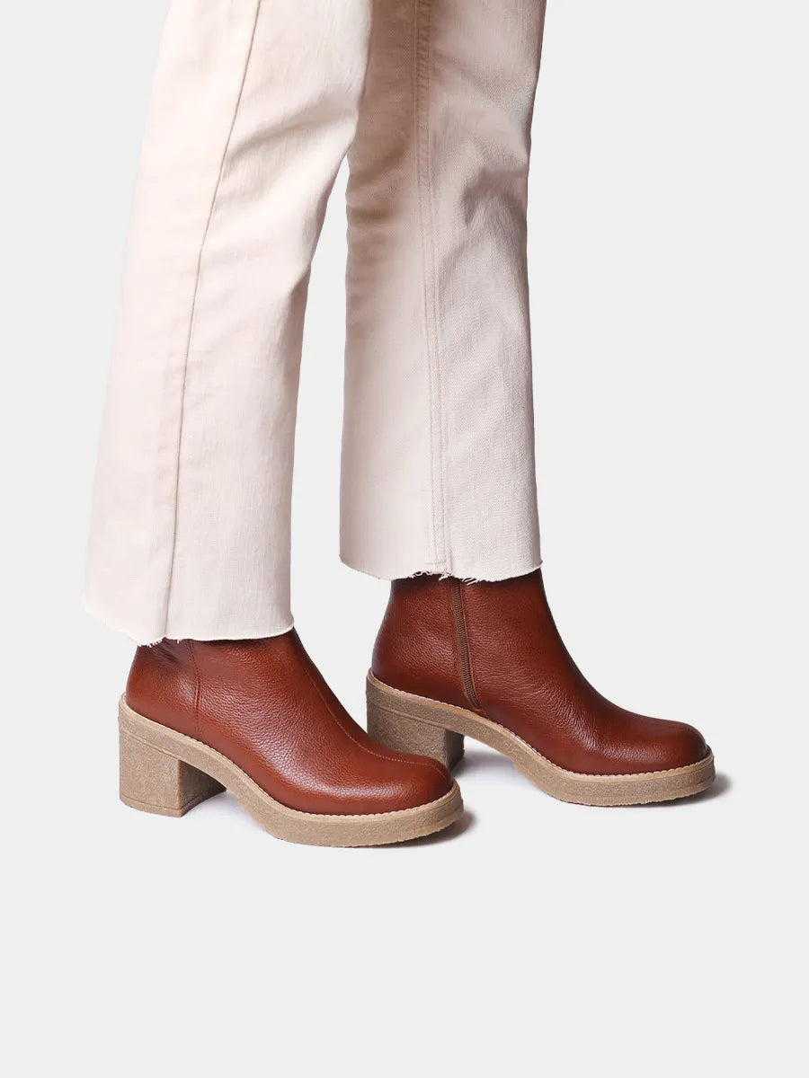 Botines mujer - Botín de mujer en piel con plataforma y tacón ancho | PIANI-PO - Toni Pons