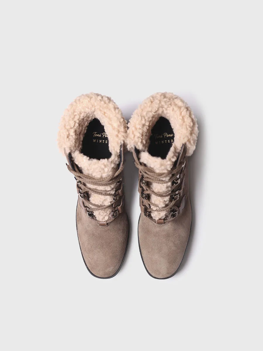 Women's leather boot