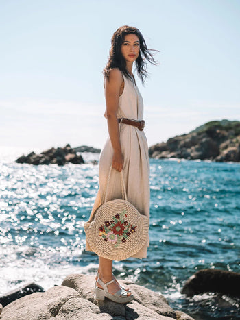 - Bolso circular con bordado floral | RUBINA - Toni Pons