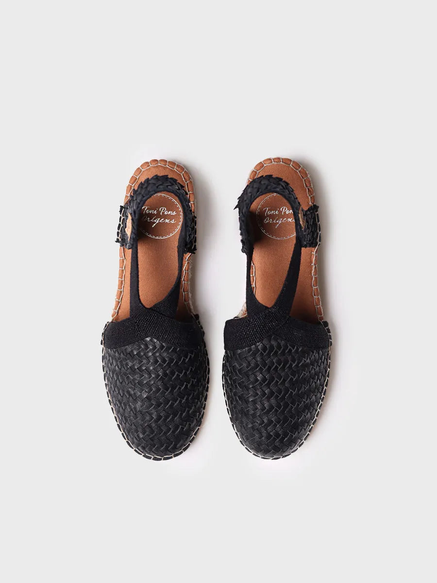 alpargatas mujer - Alpargata cerrada de mujer en piel trenzada con cuña | SIRACUSA  - Toni Pons