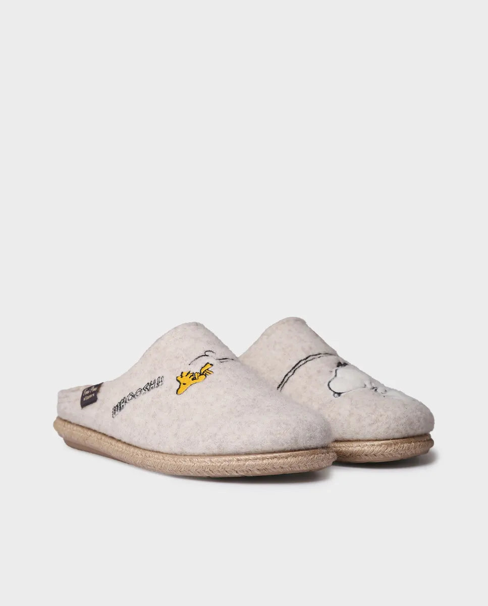 Women's high-cut slipper in fabric