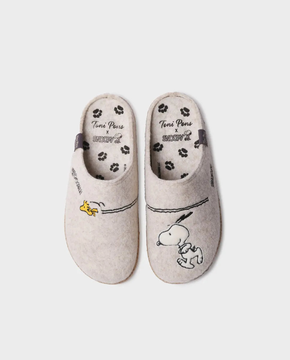 Women's high-cut slipper in fabric