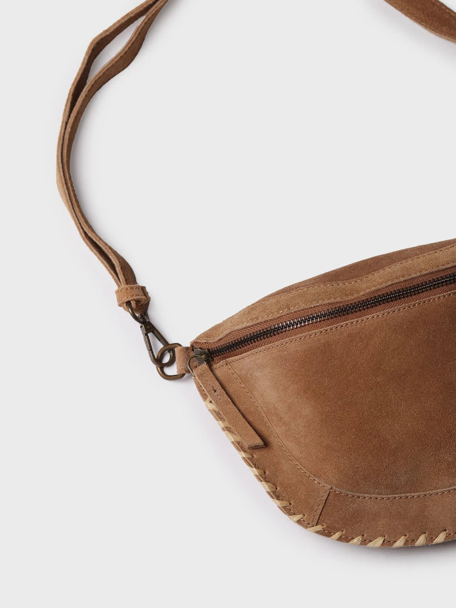 - Bolso bandolera de serraje con diseño redondeado | TEROL - Toni Pons