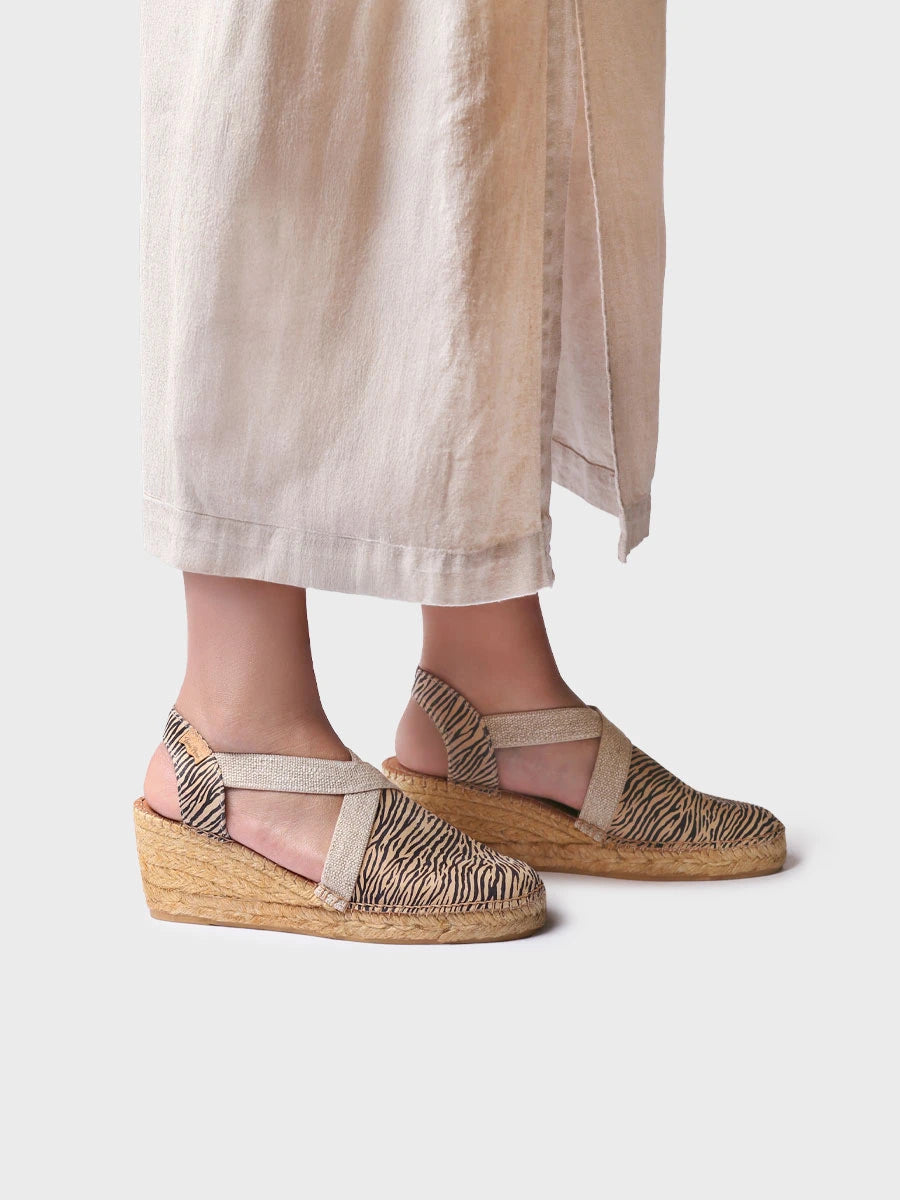 - Alpargata de cuña con estampado cebra | TERRA-ZB - Toni Pons
