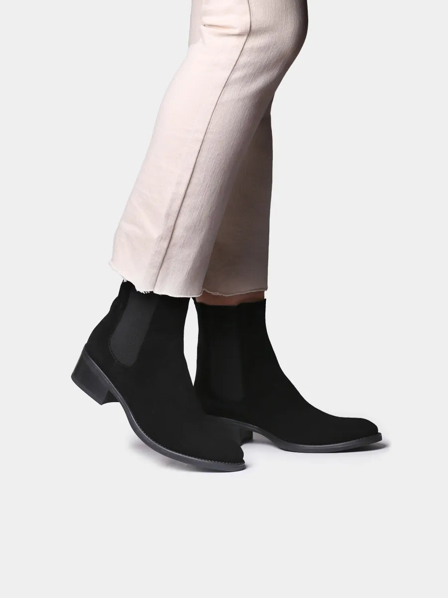 Women’s two-tone split leather trainer