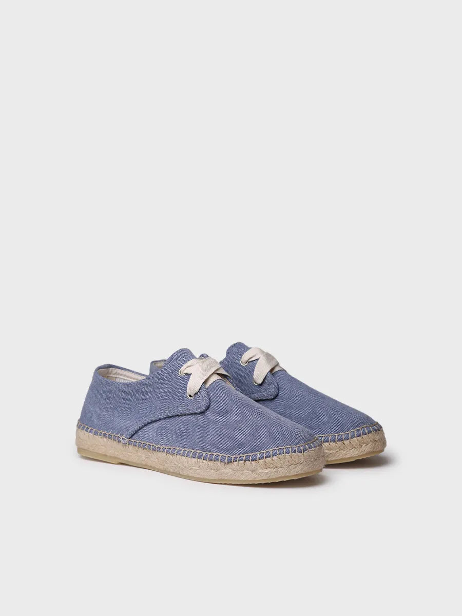 Closed vegan espadrille for women with laces