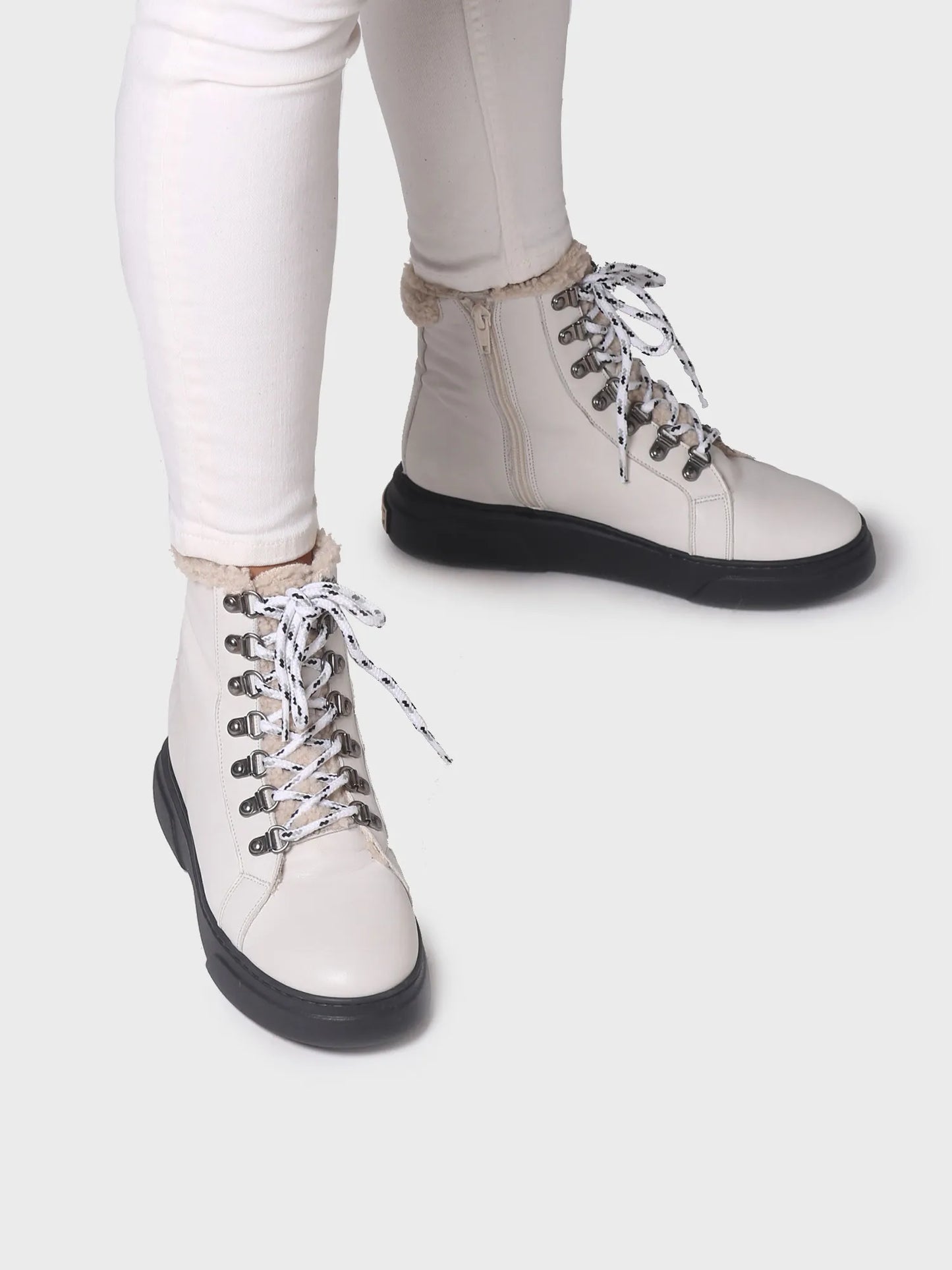 Bota de pell per a dona