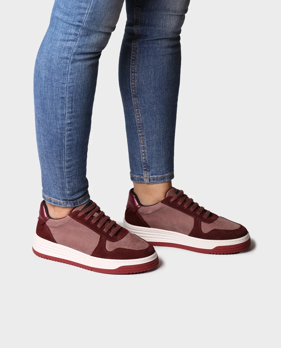 Men's sneakers with elastic laces in nubuck