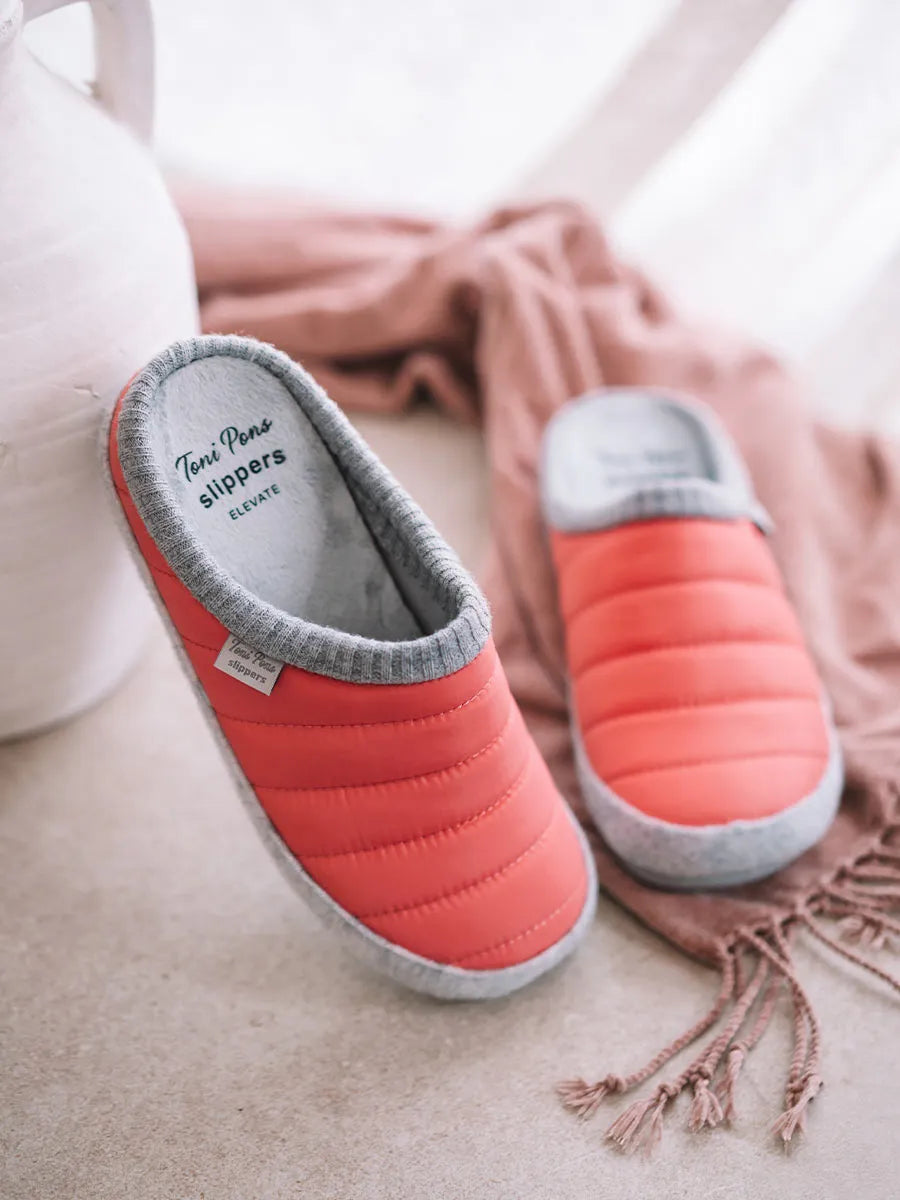 Men's clog-style slipper in recycled felt