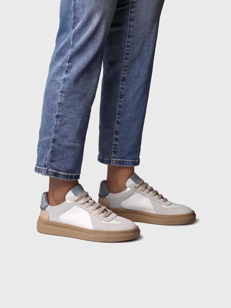  - Zapatillas deportivas de mujer en serraje y piel | ATRIA  - Toni Pons  